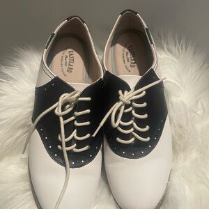 Eastland Women's Two-Tone Lace-Up Flats